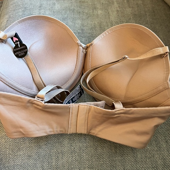 Victoria’s Secret Bombshell Add 2 Cups Push Up Bra NWT - Picture 5 of 8